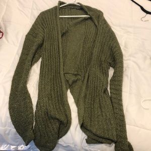 Green long sweater